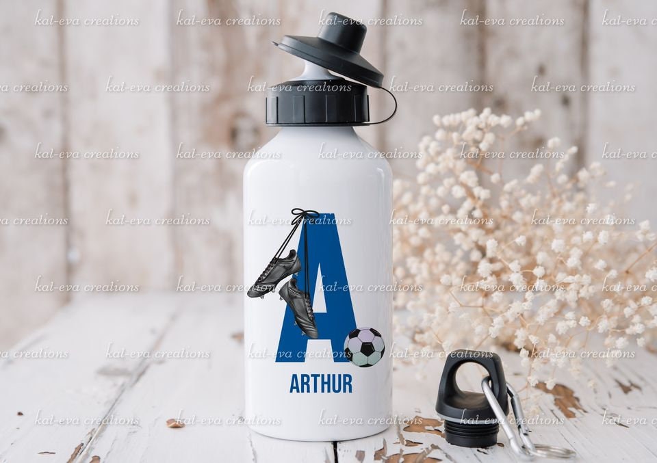 football bottle. Personalised football bottle. ideal christmas or birthday gift or for back to school. School bottle. Sports bottle