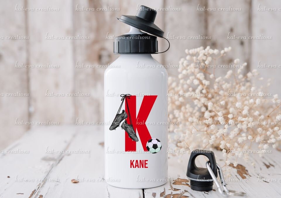 football bottle. Personalised football bottle. ideal christmas or birthday gift or for back to school. School bottle. Sports bottle