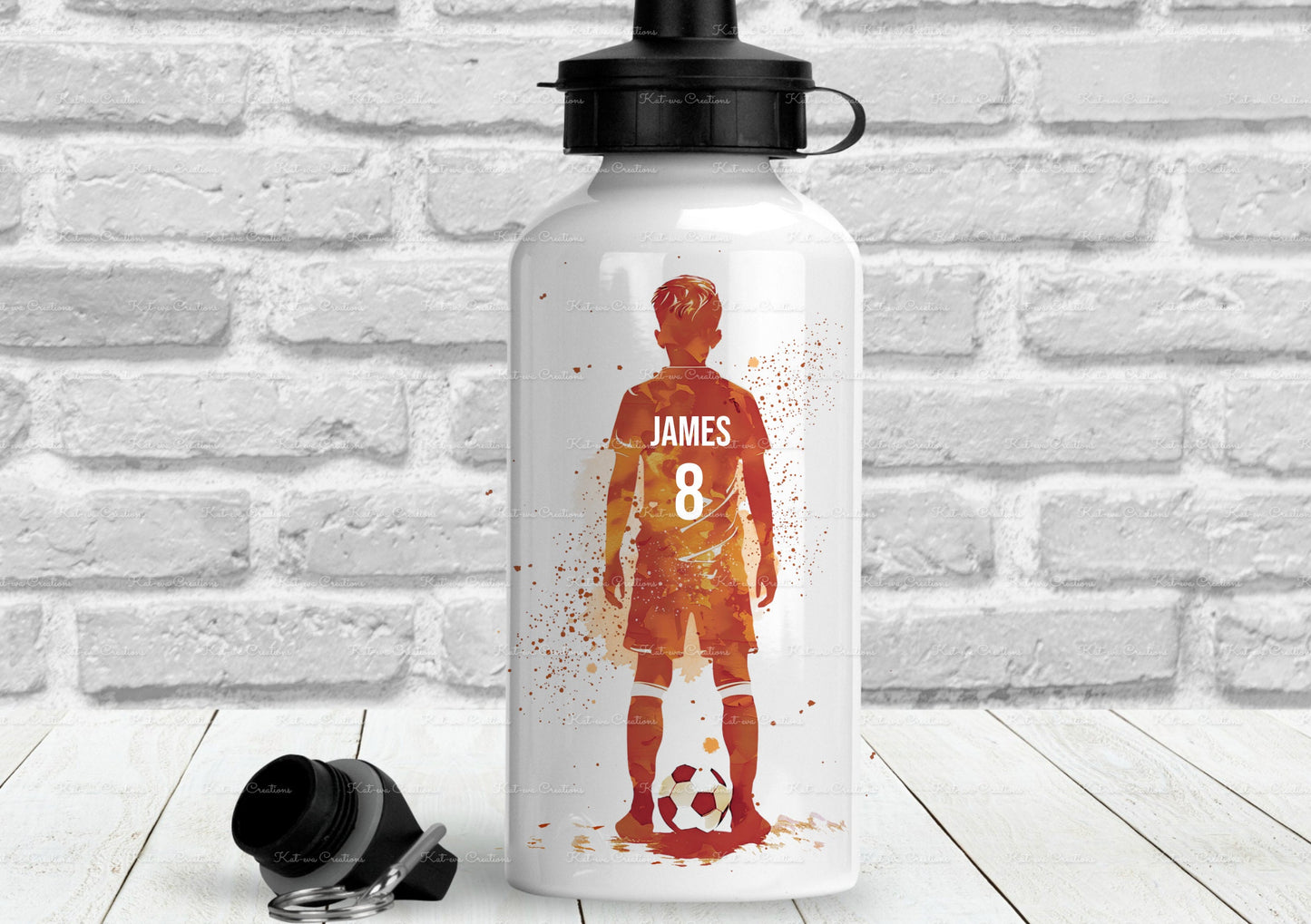 football bottle. Personalised football bottle. ideal christmas or birthday gift or for back to school. School bottle. Sports water bottle