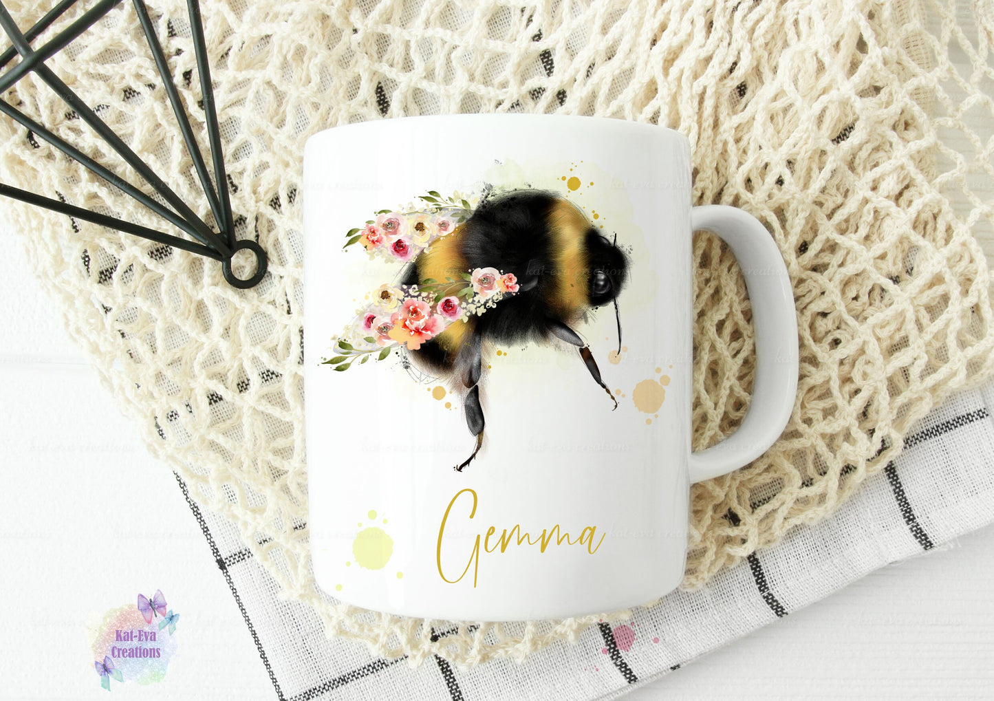 bee personalised mug